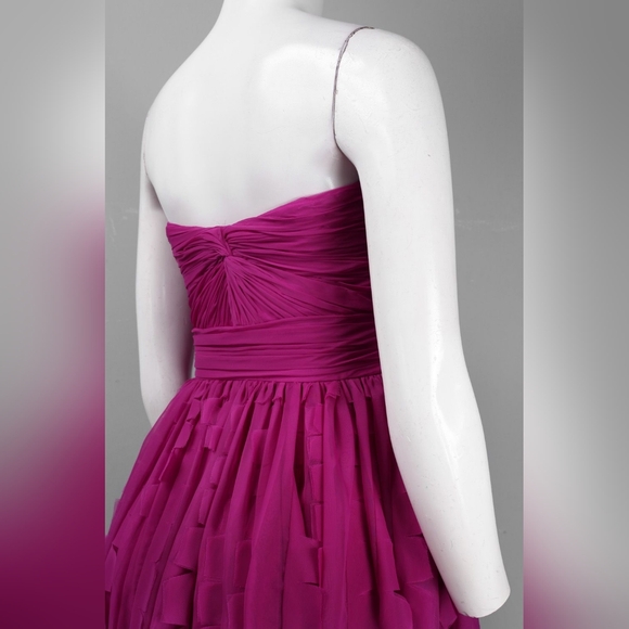 Sweetheart Neckline Ruched Bodice Tiered Chiffon Cocktail Dress - Picture 3 of 3